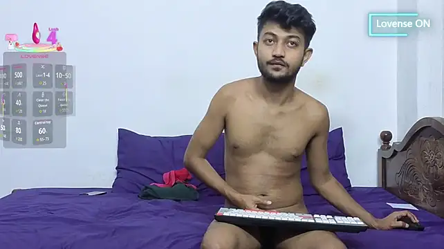 DesiDaddyandSon: διαδικτυακό σόου στην κάμερα