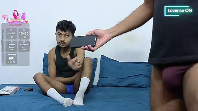 DesiDaddyandSon's Webcam Show