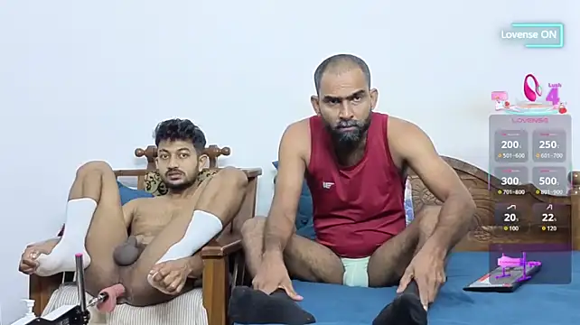 DesiDaddyandSon Show Webcam