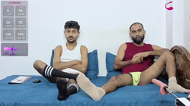 DesiDaddyandSon Webcamshow