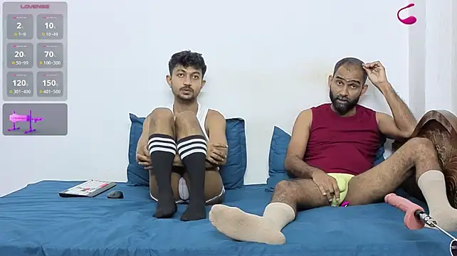 DesiDaddyandSon Show Webcam