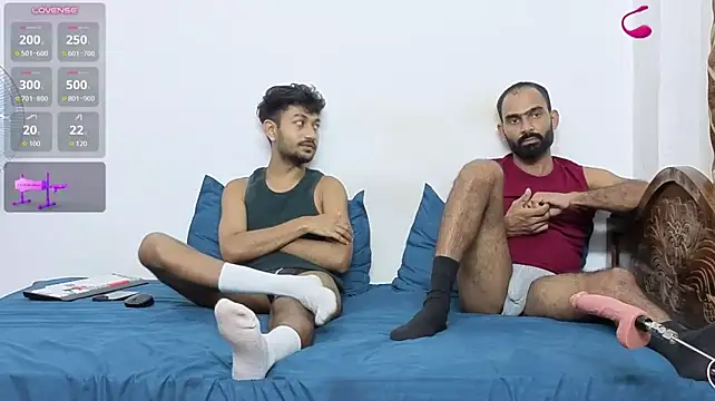 DesiDaddyandSon Show in webcam