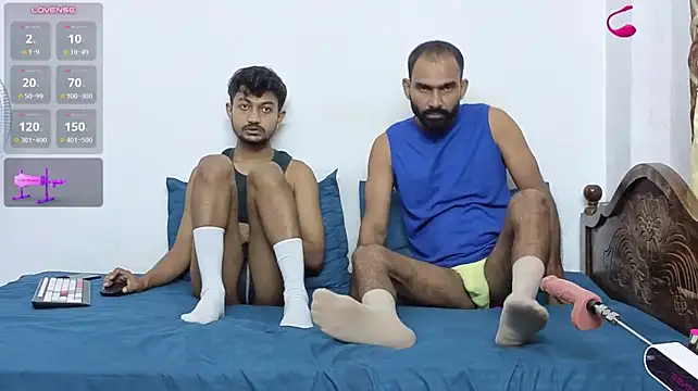 DesiDaddyandSon Show Webcam