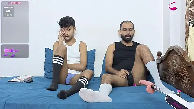 DesiDaddyandSon – webcam-show