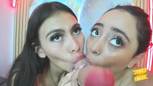 Show de Sara_and_Celeste_pm na webcam