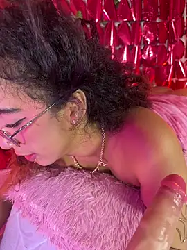 Show de Woo_isDaphne na webcam