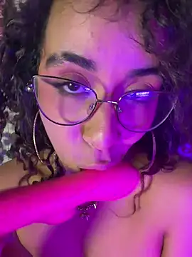 Woo_isDaphne 网络视讯表演