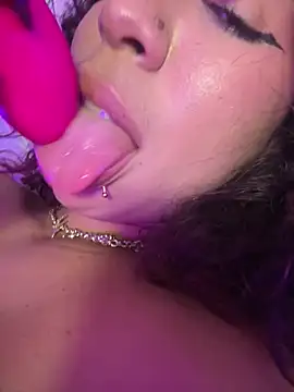 Woo_isDaphne Webcam-Show