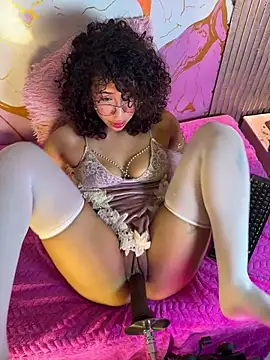 Woo_isDaphne Webcam show