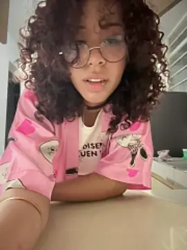 Woo_isDaphne's Webcam Show