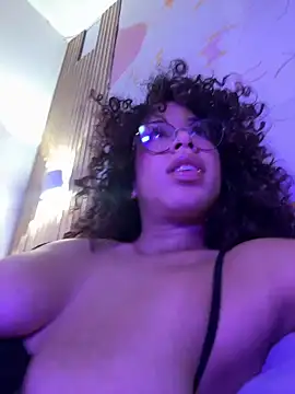 Woo_isDaphne Chat XXX live