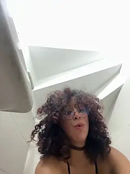 Woo_isDaphne's Live XXX Chat