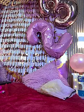 Woo_isDaphne's Webcam Show