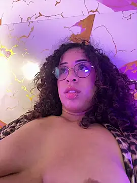 Show de Woo_isDaphne na webcam