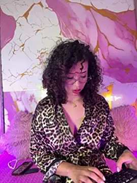 Chat XXX en directo de Woo_isDaphne