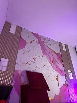 غرفة دردشة Woo_isDaphne المباشرة