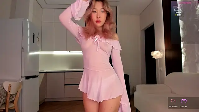 Онлайн чат XXX amy_akime
