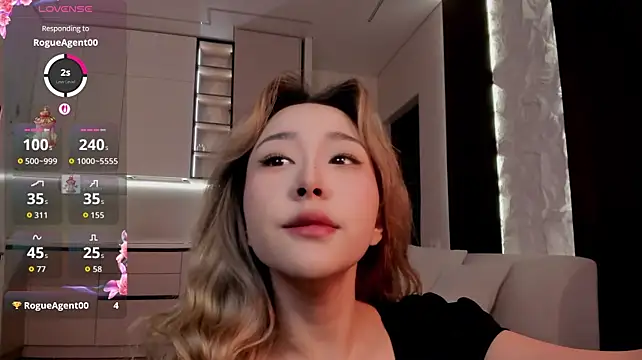 XXX chat uživo modela amy_akime