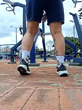 Zafiro_glow webcam show