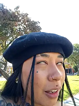 Zafiro_glow: вебкам-шоу