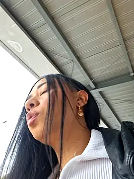 Show de Zafiro_glow na webcam