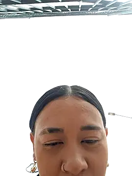 Phòng Chat Trực Tiếp Zafiro_glow