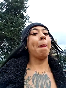 Zafiro_glow – Kamerová šou