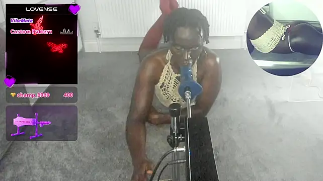 Fatale_Femboy webkamerás műsora