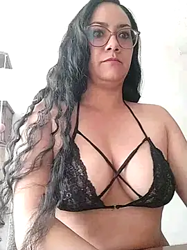Chatroom XXX en direct de Salma-sweet