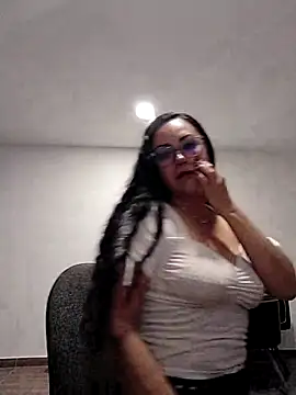 Chat +18 de Salma-sweet ao vivo