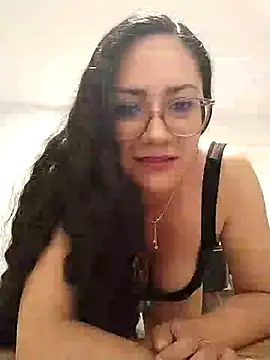 XXX chat uživo modela Salma-sweet