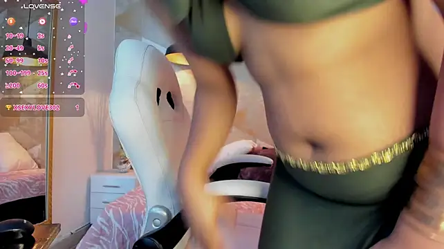 Show Webcam de LalilaBrunettee