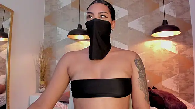 Show de webcam de LalilaBrunettee