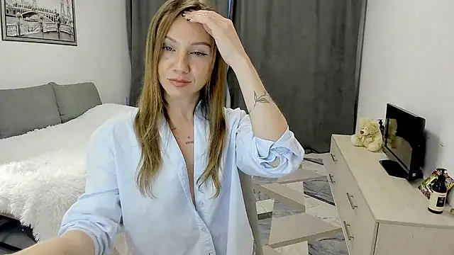 Cameron_shy Adlı Modelin Canlı XXX Sohbeti
