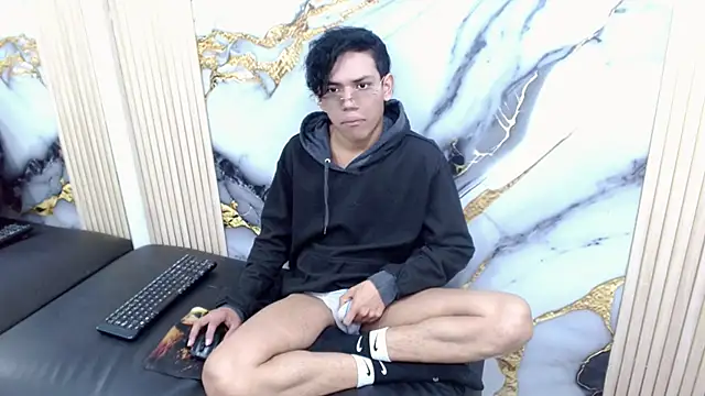 Živý XXX chat DaviidBuckx_