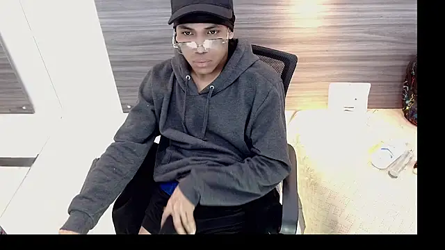 DaviidBuckx_ Live XXX-Chat