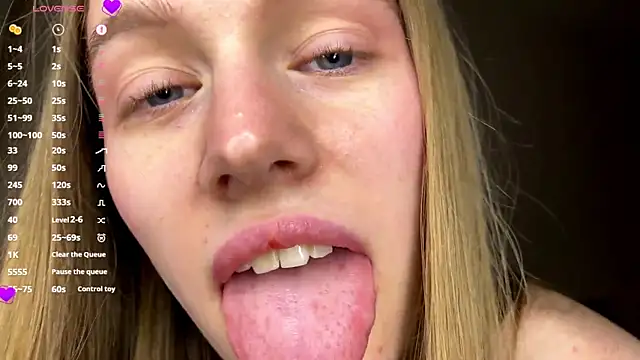 Viktoria_Vibes Show in webcam