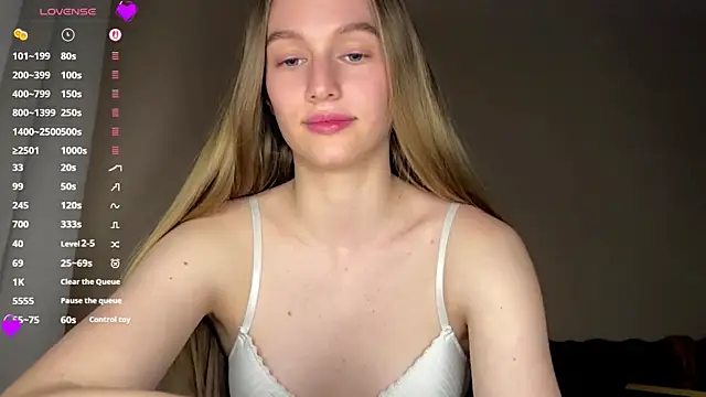 Viktoria_Vibesn Webbikameraesitys