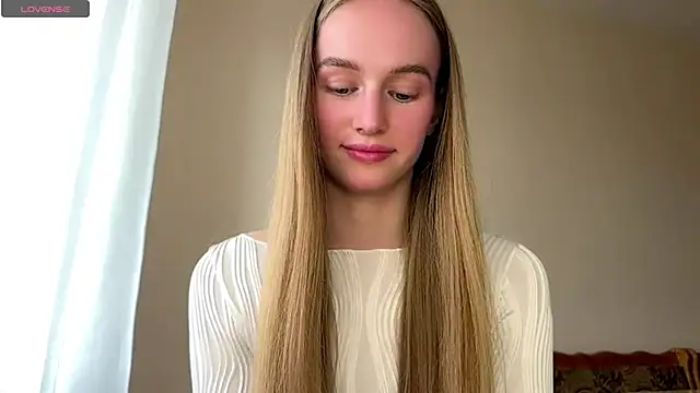 Viktoria_Vibes' Live Chat Room