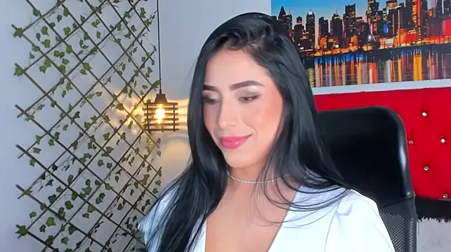 Jessica_bellini Adlı Modelin Web Kamerası Şovu