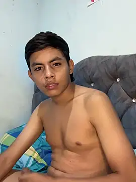 ห้องแชทสดของ two_cam_latin