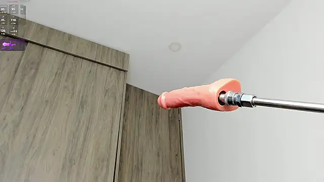 idkusethis webcam show