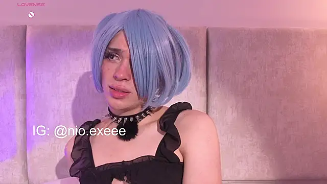 Pertunjukan Kamera Web Nioki_