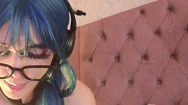 Nioki_ Webcam Show