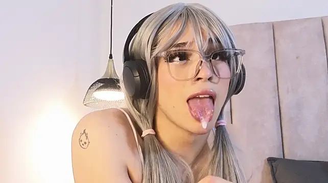 عرض كام Nioki_