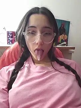isaaabelaaa 网络视讯表演