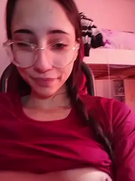 isaaabelaaa Show in webcam