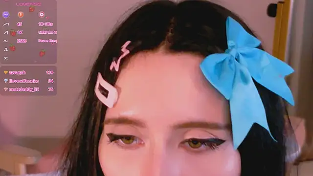 دردشة Asuka_miu الجنسية المباشرة