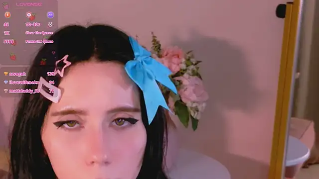 Chatroom XXX en direct de Asuka_miu