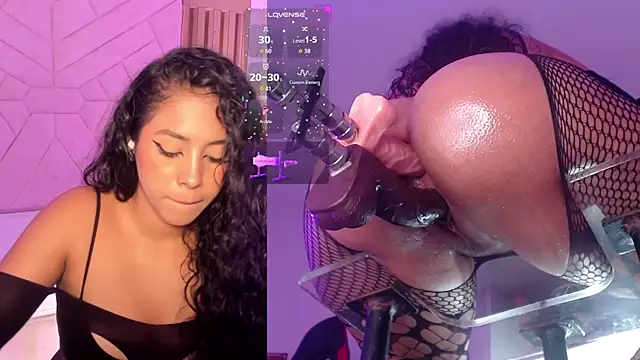 NicoleJons_'s Webcam Show
